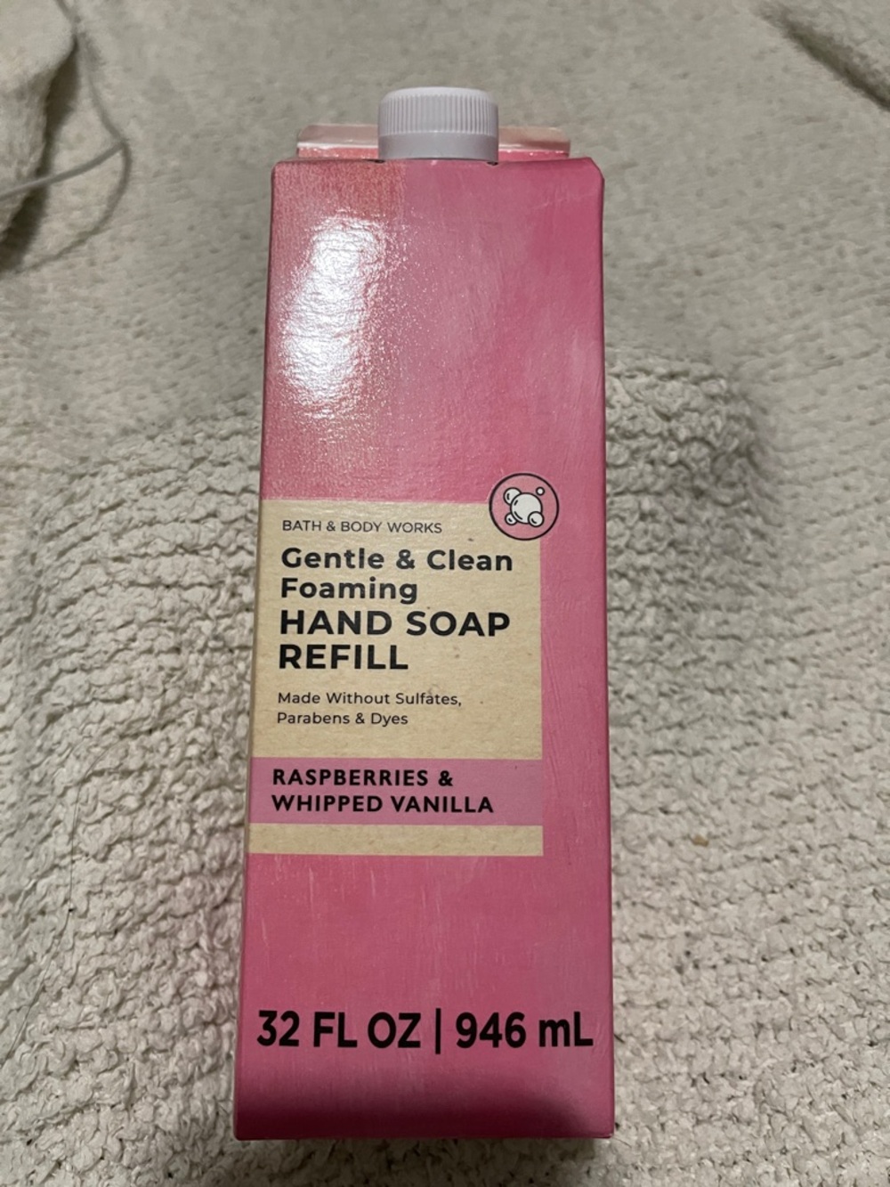 NEW- Bath & Body Works. Raspberries Whipped Vanilla Refill